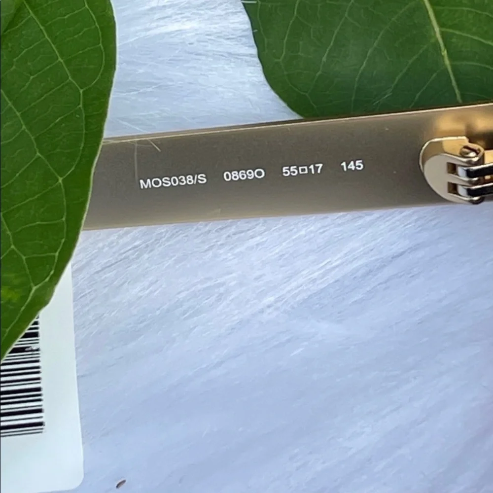 NWT Moschino Cat-Eye Tortoise Butterfly Sunnies